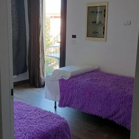 Labandabassottiferrara Appartamento Monestirolo